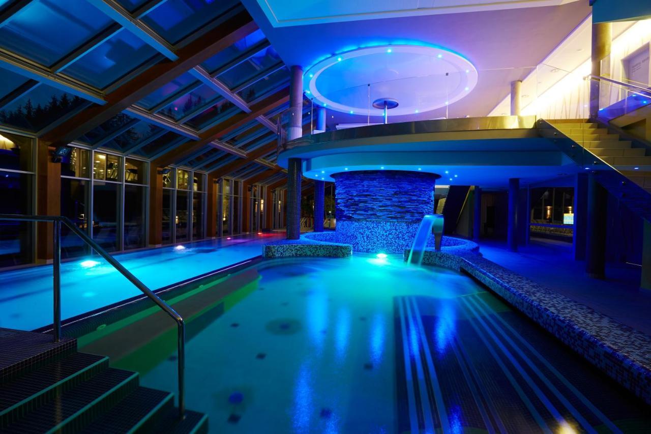 Spa Hotel Lanterna Velké Karlovice Екстериор снимка