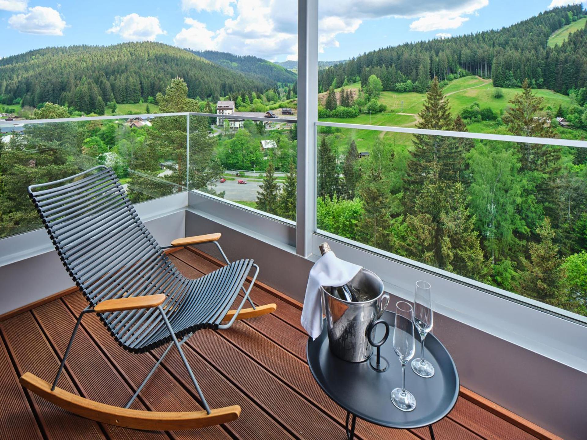 Spa Hotel Lanterna Velké Karlovice Екстериор снимка