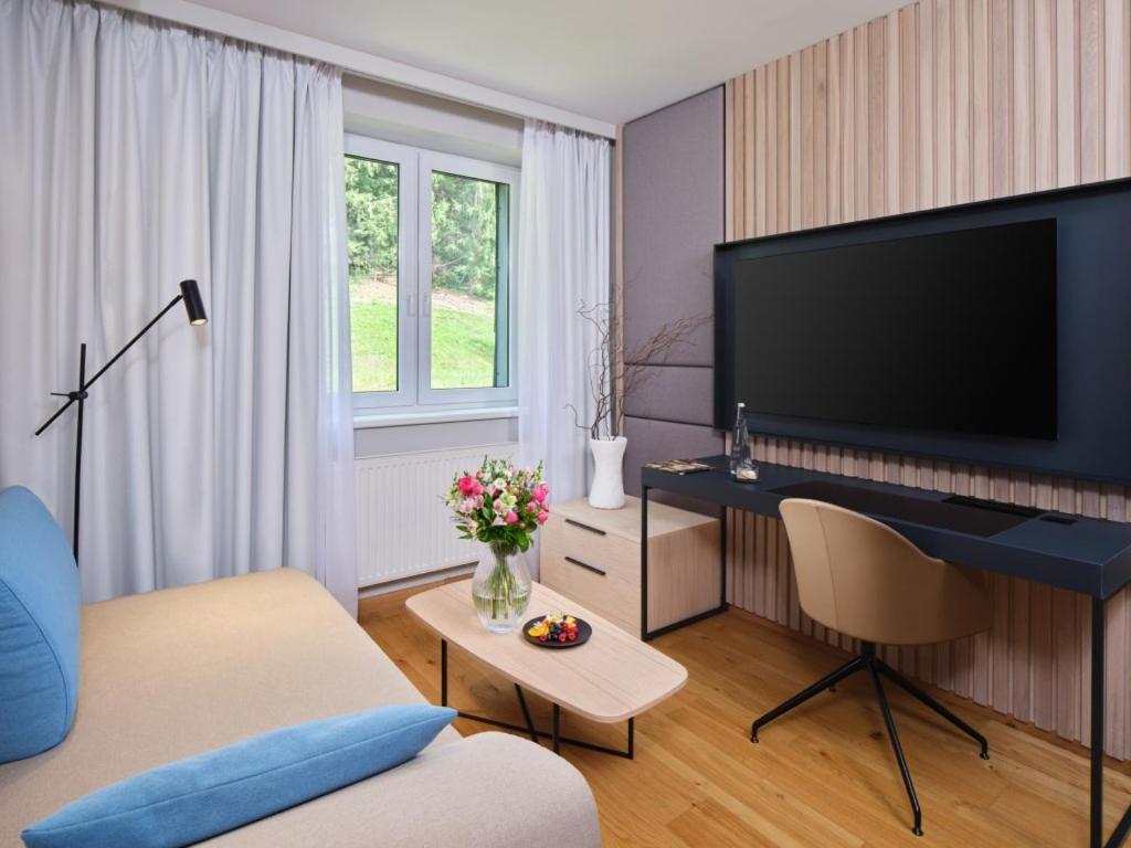 Spa Hotel Lanterna Velké Karlovice Екстериор снимка